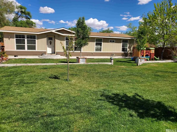 225 3rd Ave, Yerington, NV 89447