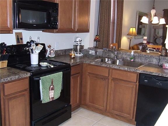 5th image of 1360 Long Oak Way