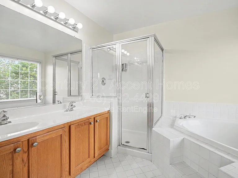 13601 Filly Ct — Photo 24