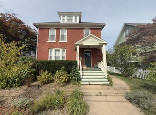 85 Putnam Ave, Hamden, CT 06517