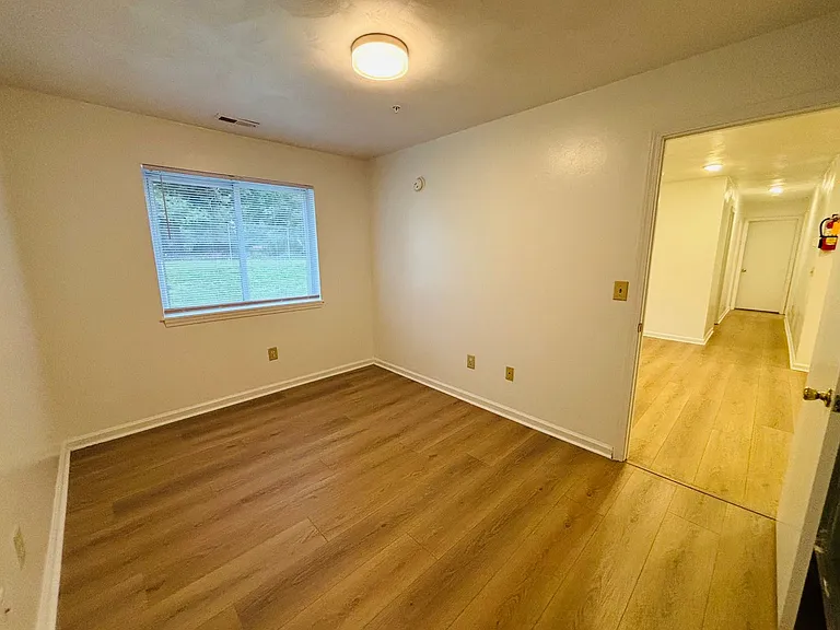 927AB - 410 Houston St. - DM — Photo 68