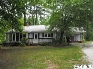 113 W Robedo Rd, Mount Gilead, NC 27306