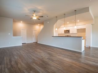 728 Blackland Dr, Venus, TX 76084