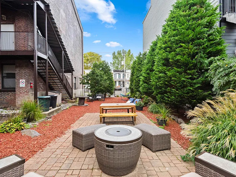 300 Communipaw Ave #211 — Photo 25