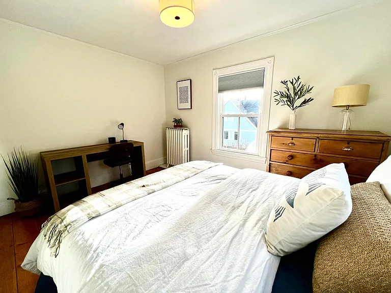 553 Shore Rd #2 — Photo 28