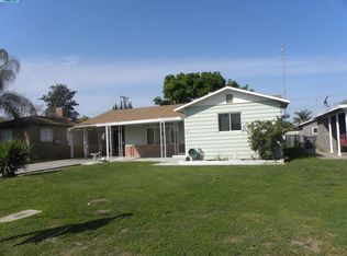 819 N G St, Tulare, CA 93274