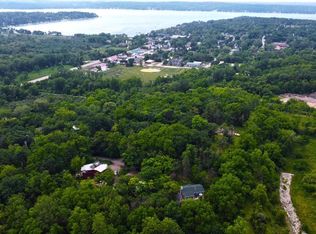 238 Bayview Rd, Delavan, WI 53191