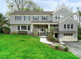 55 Hewlett St, Rye, NY 10580