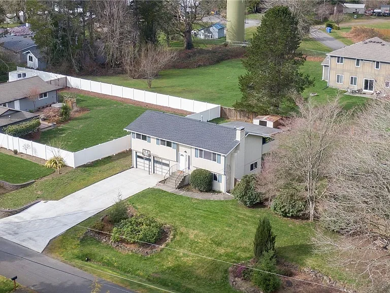 4702 E Maple Lane Cir NW — Photo 8