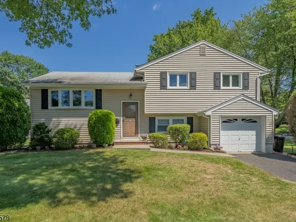 23 Tremley Ct, Parsippany-Troy Hills Twp., NJ 07054