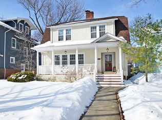 119 6th St, Wilmette, IL