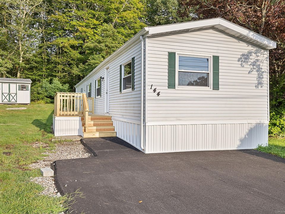 1st image of 144 Stephen Drive