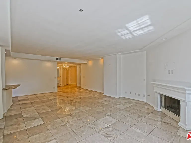 1875 S Beverly Glen Blvd #101 — Photo 7