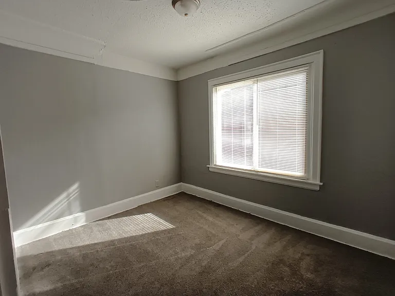 17308 Stoepel St — Photo 3