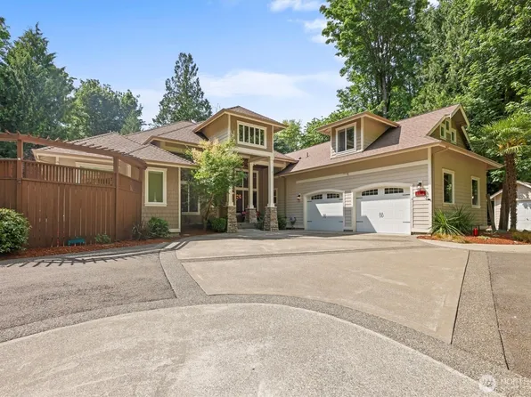 3303 Gravelly Beach Loop NW, Olympia, WA 98502