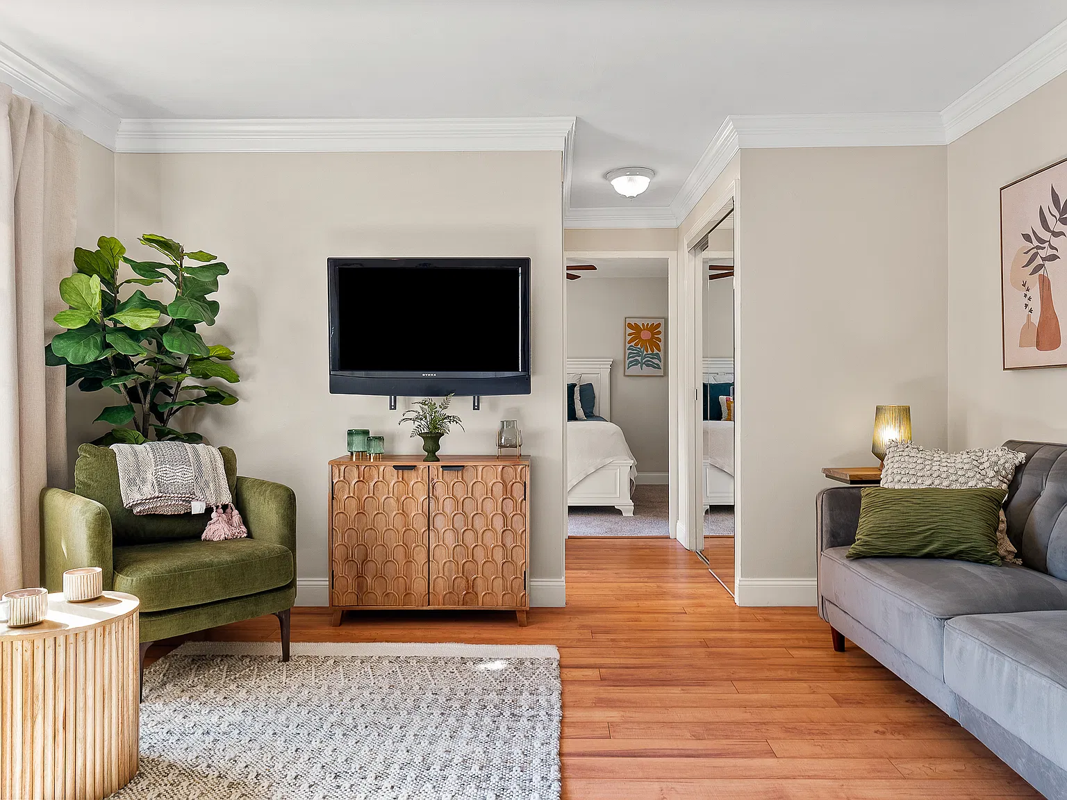 1 bed, 800 sqft, $1,375 — Photo 4