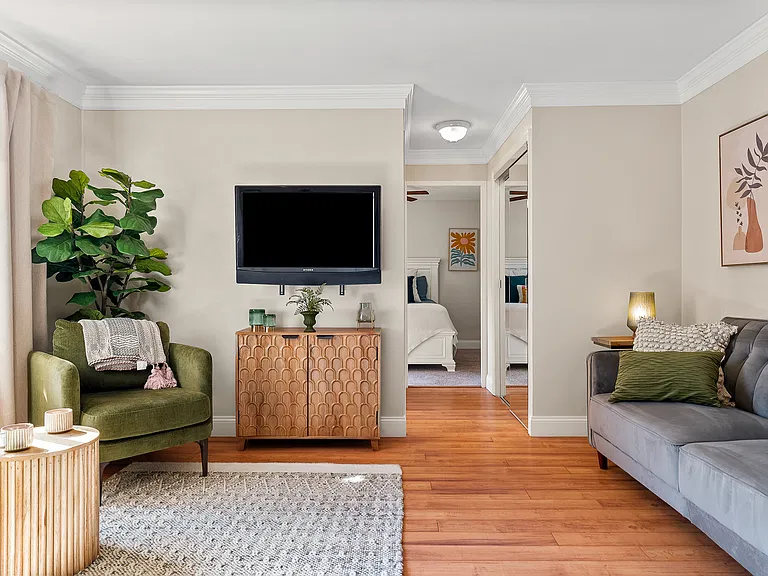1003 N Negley Ave #6 — Photo 3