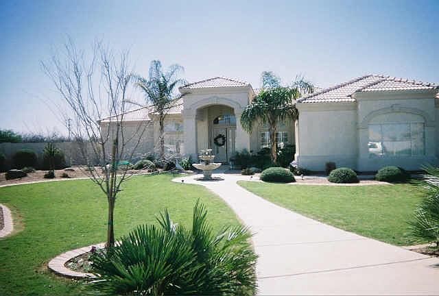 1st image of 19996 Calle de Flores Street
