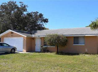 605 Shore Rd, Nokomis, FL 34275