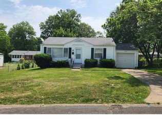 10542 Repose Dr, Saint Louis, MO 63137