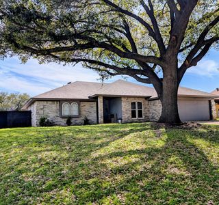1112 Trinity Dr, Benbrook, TX, 76126