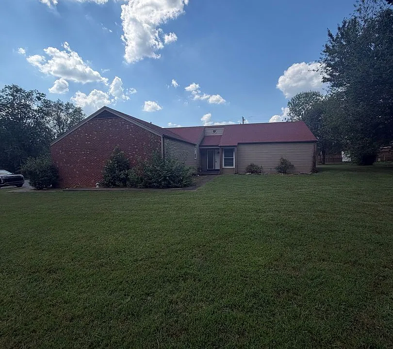 217 Scott Ln