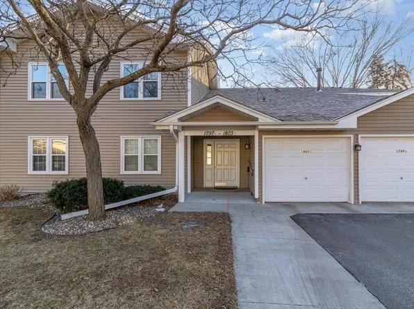 1797 1/2 County Road East E Unit 29, Saint Paul, MN 55110