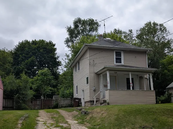 1913 Plymouth St, Jackson, MI 49203