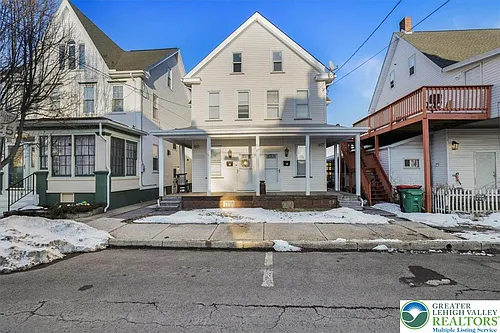 193 S 4th St Photo 1