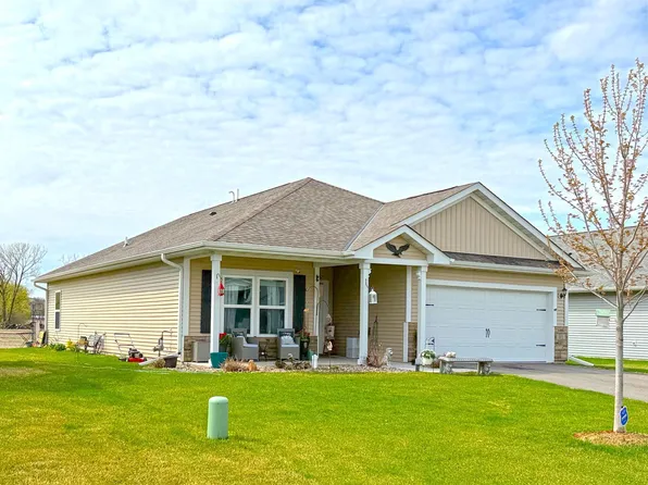 501 Valley Dr W, Annandale, MN 55302