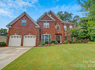 10997 Alabaster Dr, Davidson, NC 28036