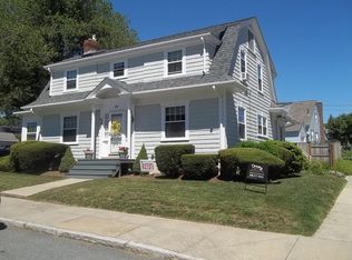 54 Goddard St, Fall River, MA 02720