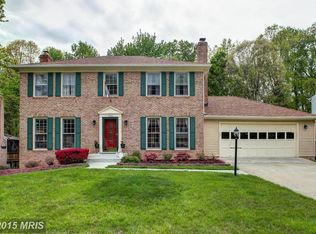 12514 Hedges Run Dr, Woodbridge, VA 22192