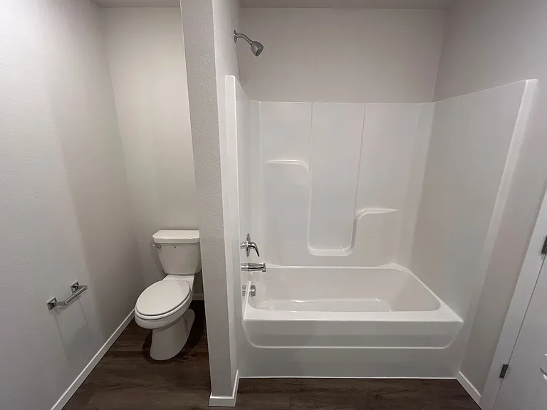3201 E Jacob Ln — Photo 10