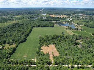 3863 Berry Rd, Plymouth, MI 48170