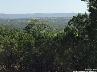 971 Rikki Dr, Bandera, TX 78003