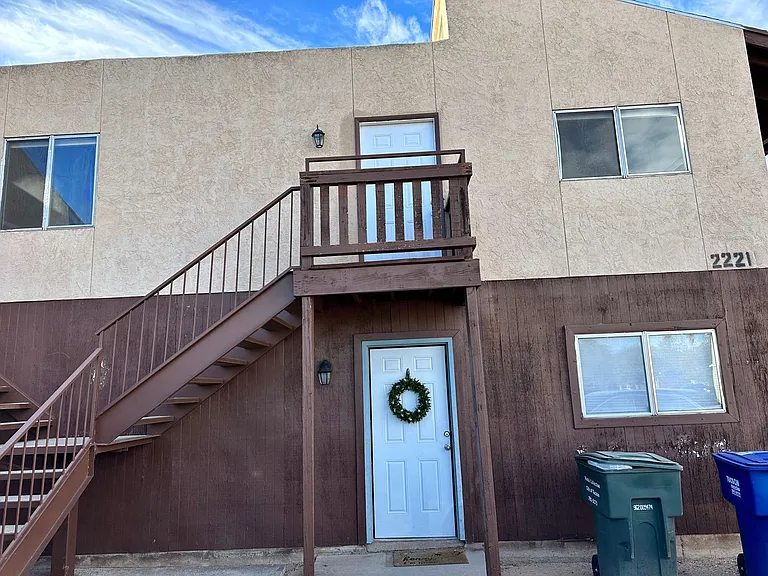 Ralph2221 — Photo 1