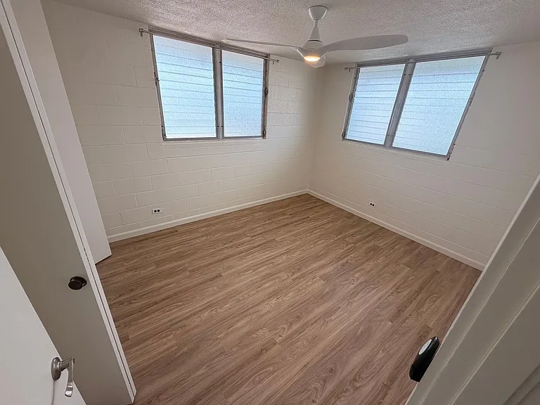838 Lukepane Ave — Photo 5