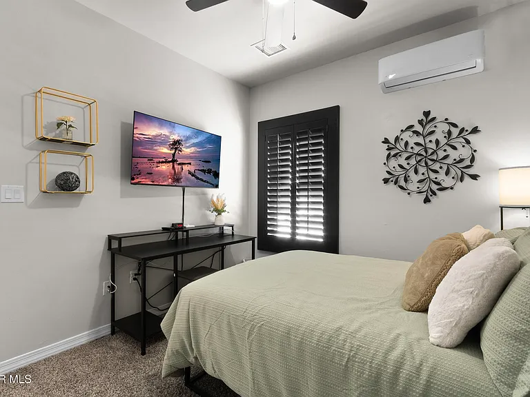 12729 Methley Ave — Photo 30