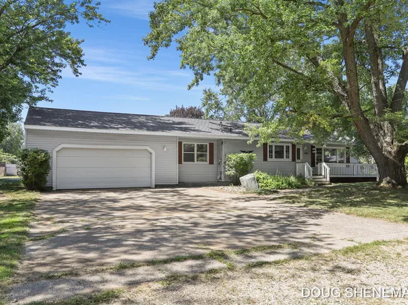 1197 Beechwood Dr, Jenison, MI 49428