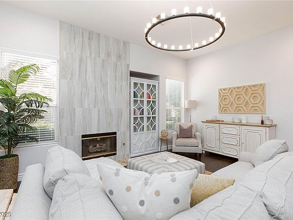 4th image of 2012 Summer Blossom Ct Unit 103