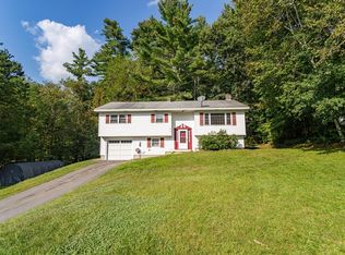 7 Dumont Rd, Hudson, NH 03051