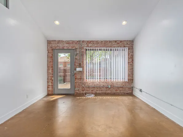 Steelyard Apartments