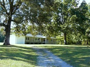 95 Old Huntsville Rd, Fayetteville, TN 37334