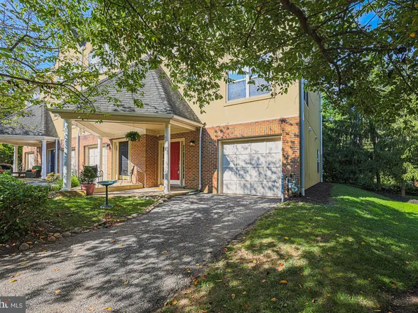 5212 Tabard Ct, Baltimore, MD 21212