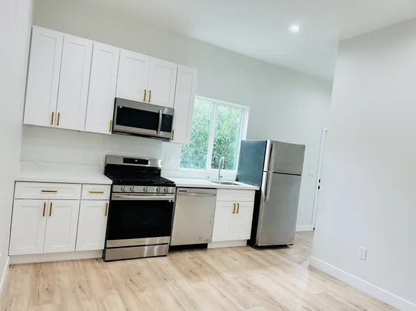 28500 Driver Ave #A, Agoura Hills, CA 91301