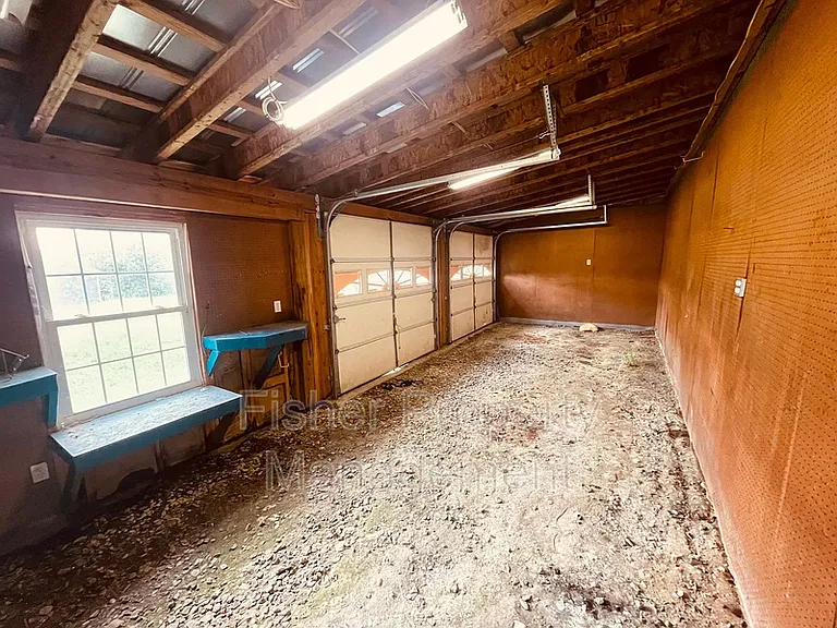1500 Rustling Cedar Ln — Photo 23