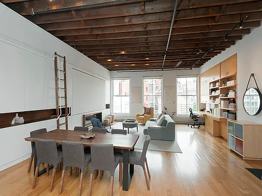 Rented by Sotheby's International Realty | media 40