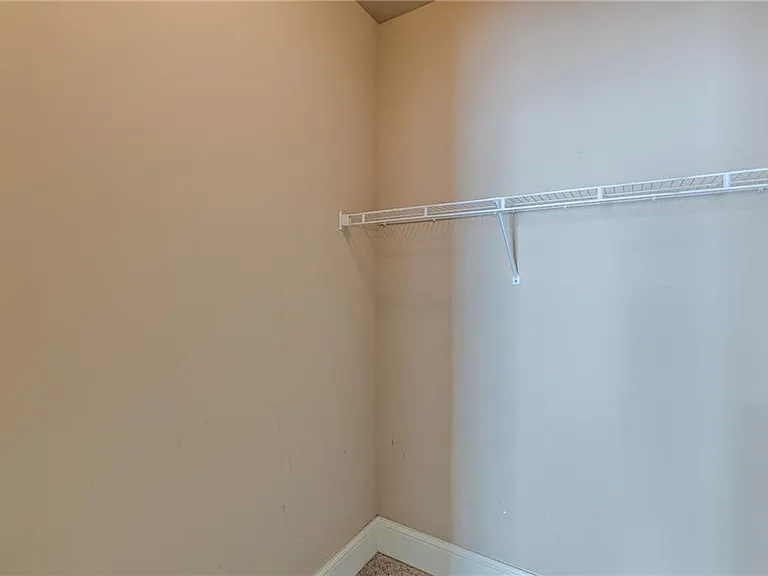 1645 Woodward Way — Photo 75