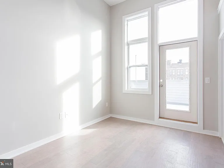 1320 S Opal St #2 — Photo 23